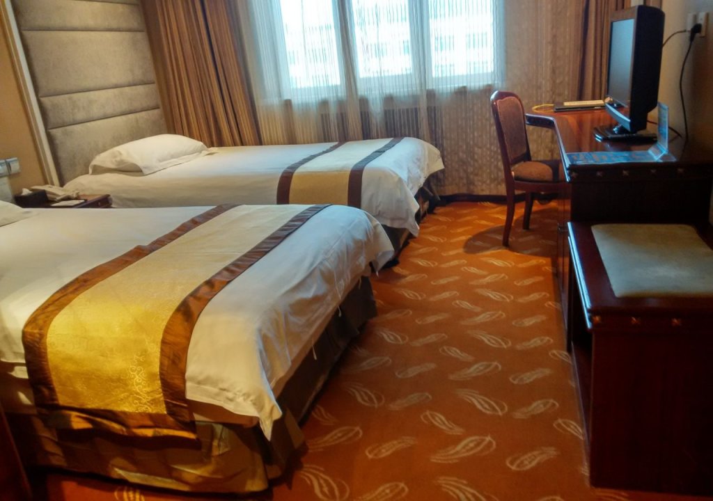 Харбин: Harbin Gfour Holiday Hotel