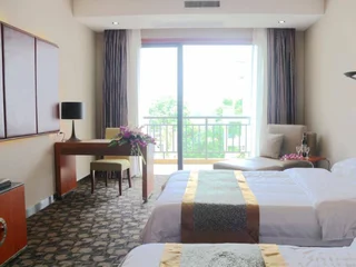 Яншо: Yangshuo Tangrenjie Hotel