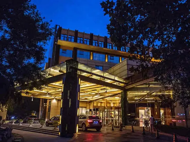 Пекин: Beijing West International Trade Hotel