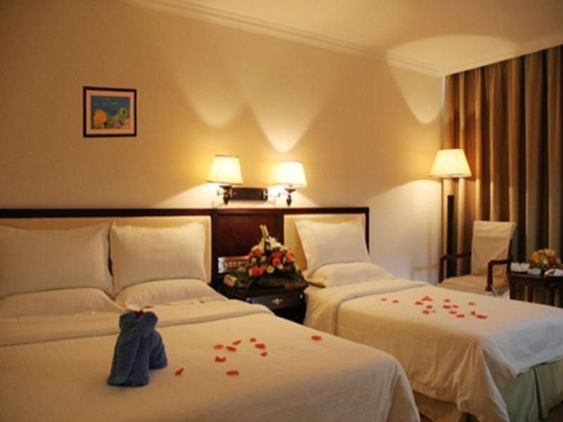 Санья: Huandao Beach Hotel