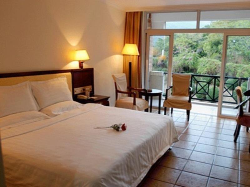 Санья: Huandao Beach Hotel