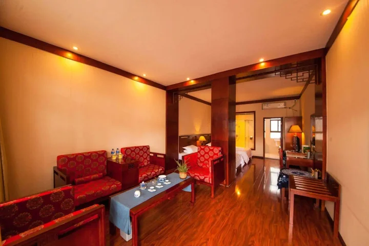 Дали: Yinfeng Hotel