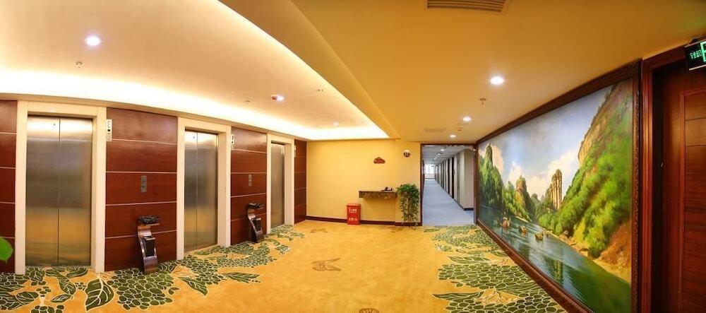 Сямынь: JI Hotel Xiamen Mingfa Plaza