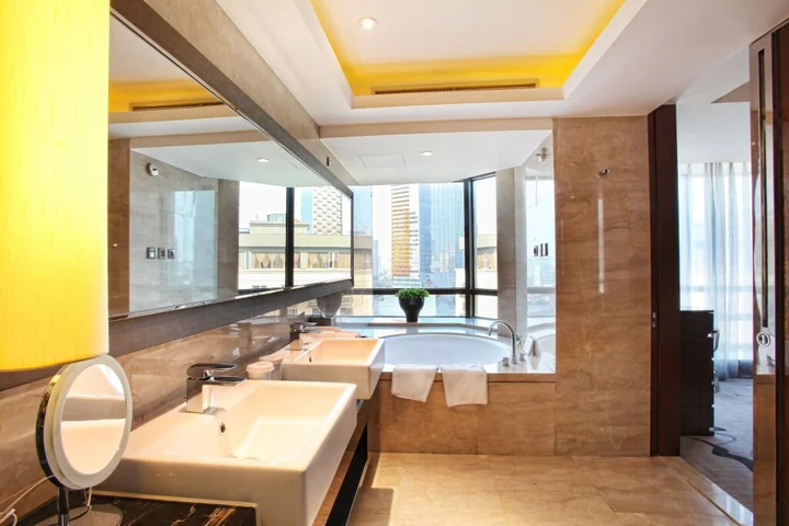 Чэнду: Minshan Hotel - Chengdu