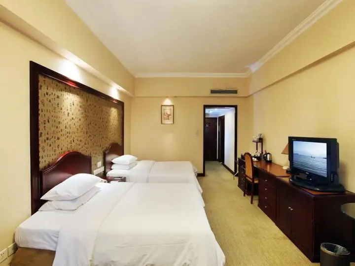 Чэнду: Minshan Hotel - Chengdu
