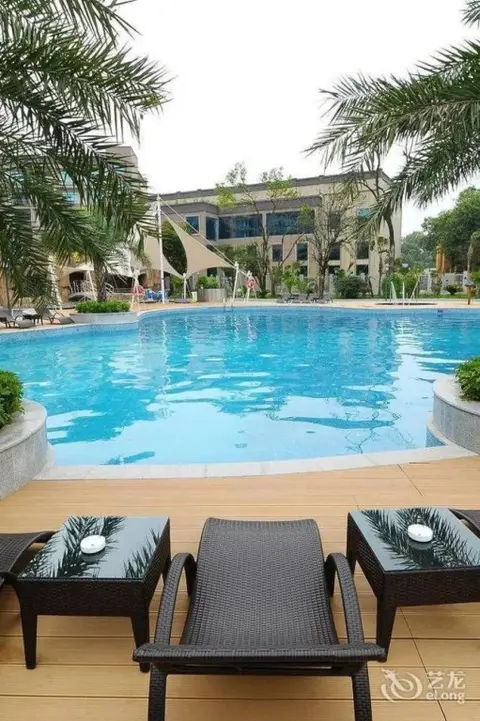 Гуйлинь: Dazheng Hot Spring Holiday Hotel