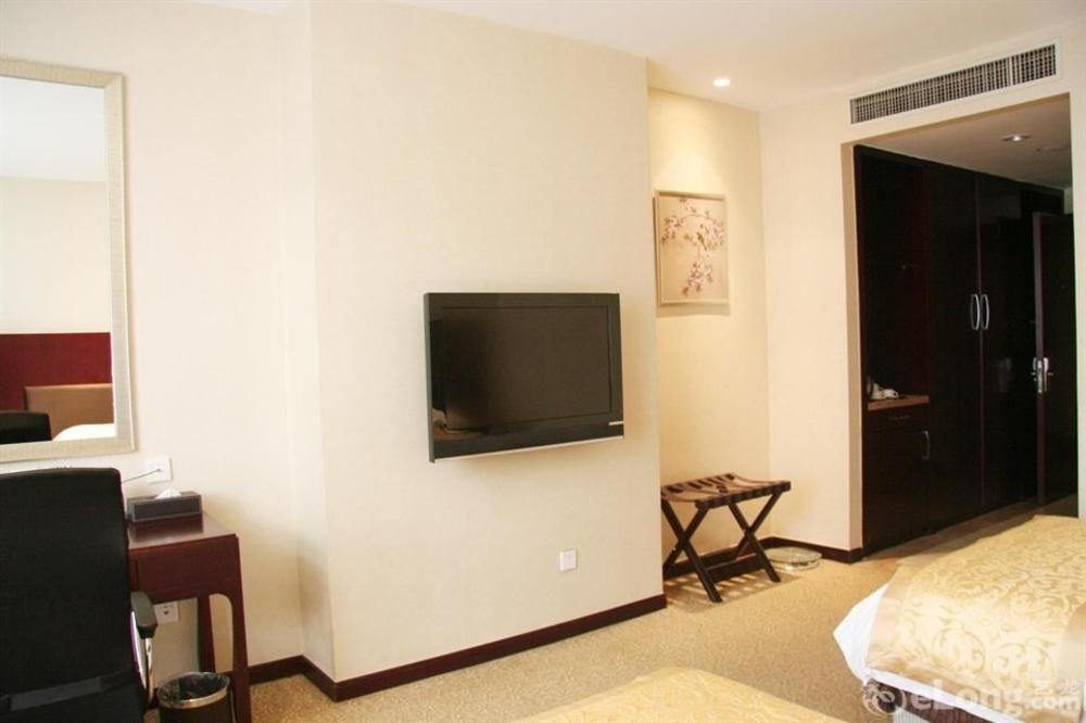 Пекин: Zhongyi Pengao Hotel