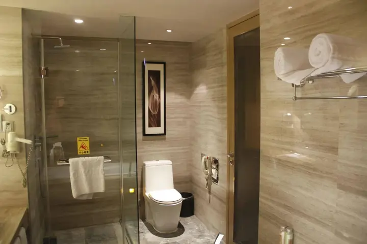 Пекин: C-Kong International Hotel