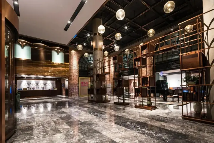 Гуйлинь: Guilin Plaza Hotel