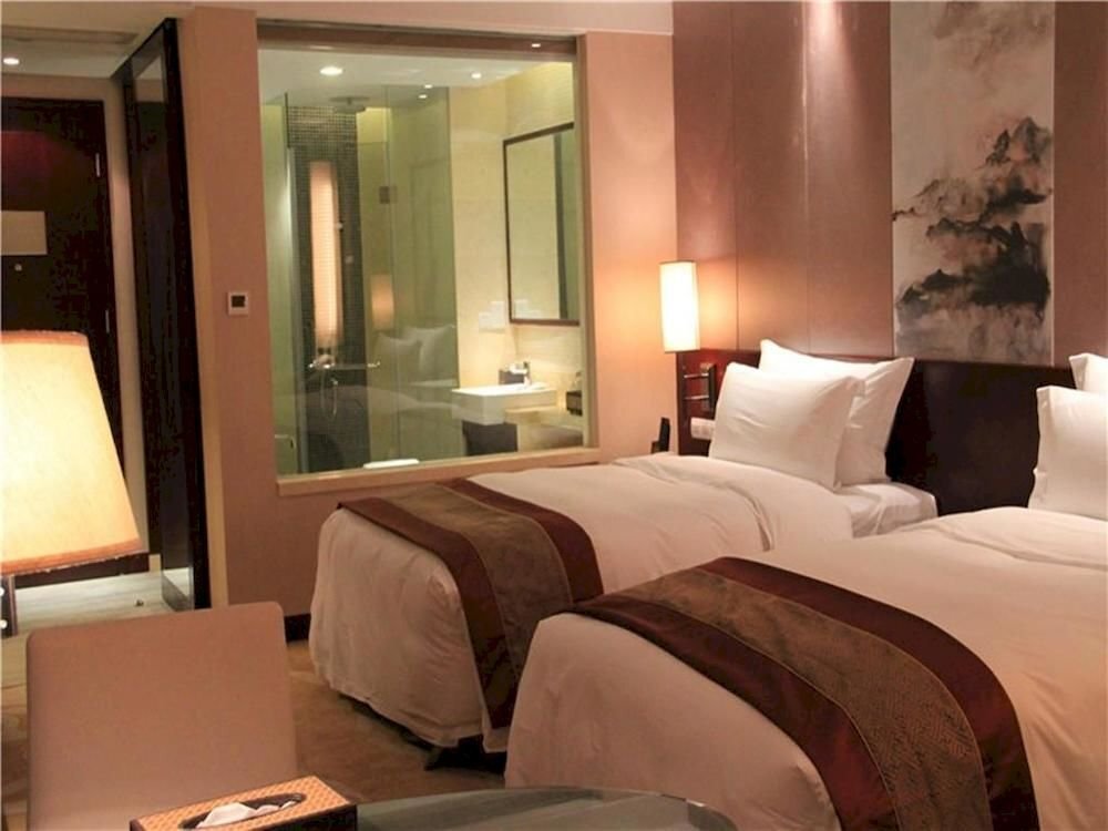 Шиянь: Zhongjing Taichi Lake International Resort