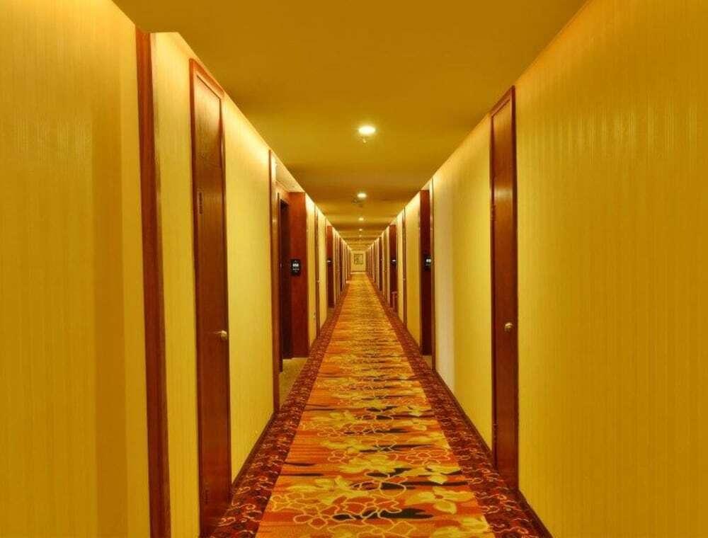 Гуйлинь: Hongfeng Jingcheng International Hotel