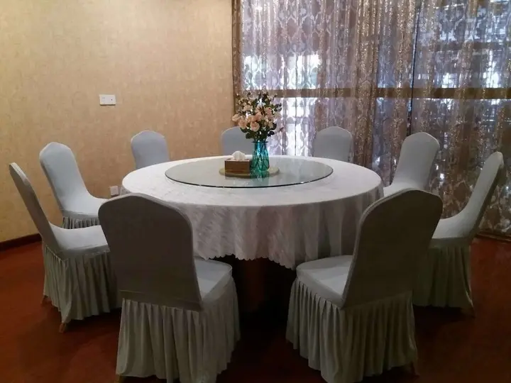 Гуйлинь: Hongfeng Jingcheng International Hotel