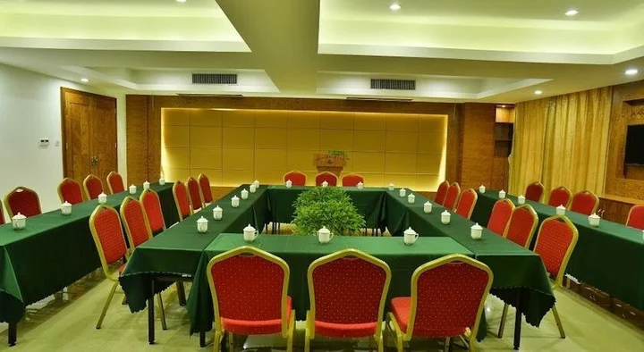 Гуйлинь: Hongfeng Jingcheng International Hotel