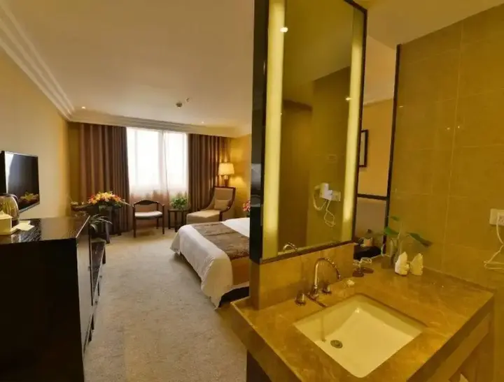 Гуйлинь: Hongfeng Jingcheng International Hotel
