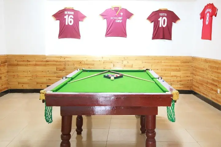 Яншо: West Street International Youth Hostel