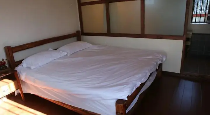 Лицзян: Lijiang Baisha There International Youth Hostel