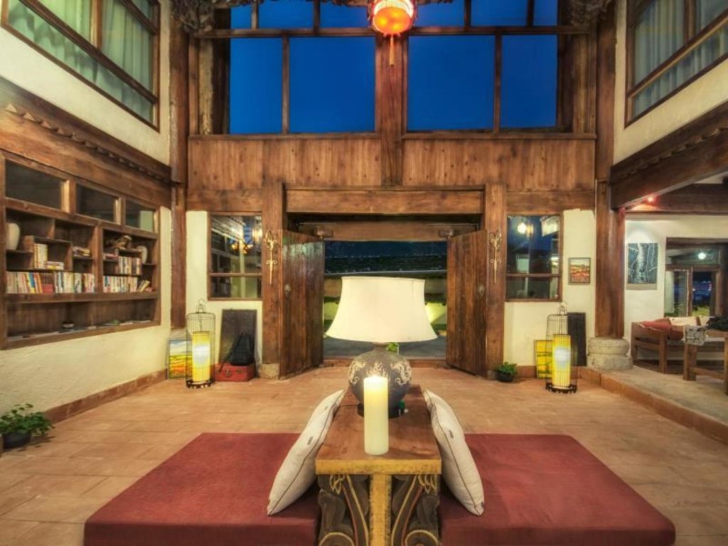 Шангри-Ла: Shangri-La E-Outfitting Boutique Hotel