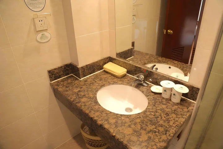 Хуаншань: Greentree Inn Huangshan Railway Station Tiandu Avenue Business Hotel