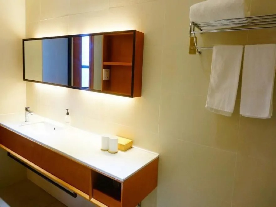 Шанхай: JI Hotel Zhaojiabang Road