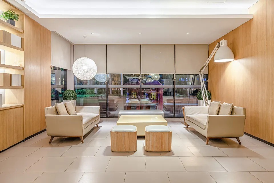 Шанхай: JI Hotel Zhaojiabang Road