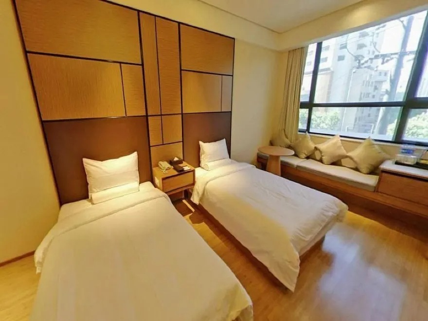 Шанхай: JI Hotel Zhaojiabang Road
