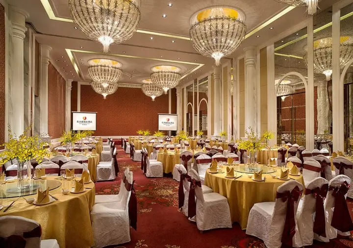 Ухань: Wuhan Oriental Jianguo Hotel
