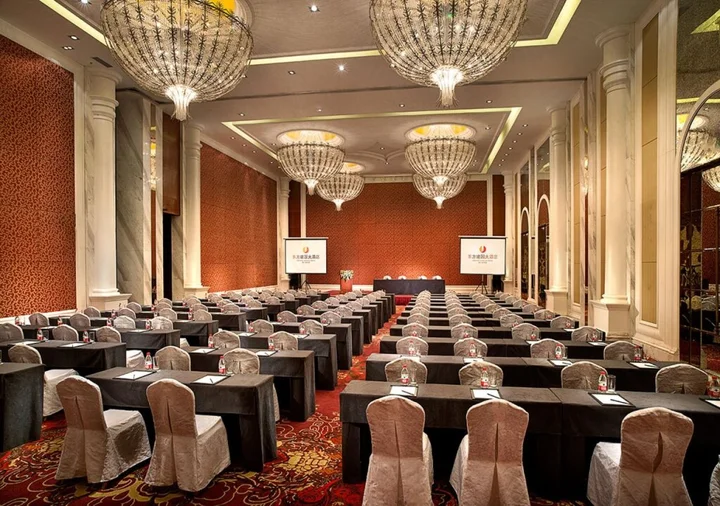 Ухань: Wuhan Oriental Jianguo Hotel