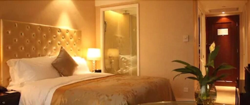 Ухань: Wuhan Oriental Jianguo Hotel