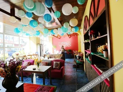 Сичан: Story Hostel