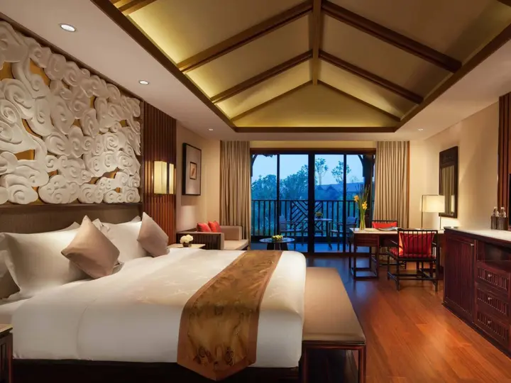 Лешан: JZ Hotel Emei