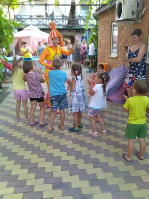 carousel image 5