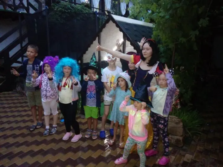 carousel image 1