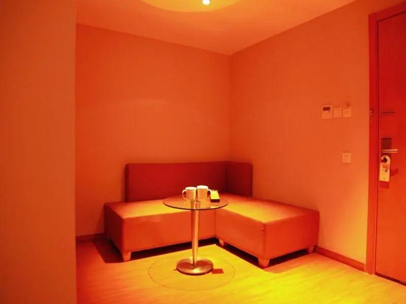Харбин: JI Hotel (Harbin Zhongyang Street People Square)