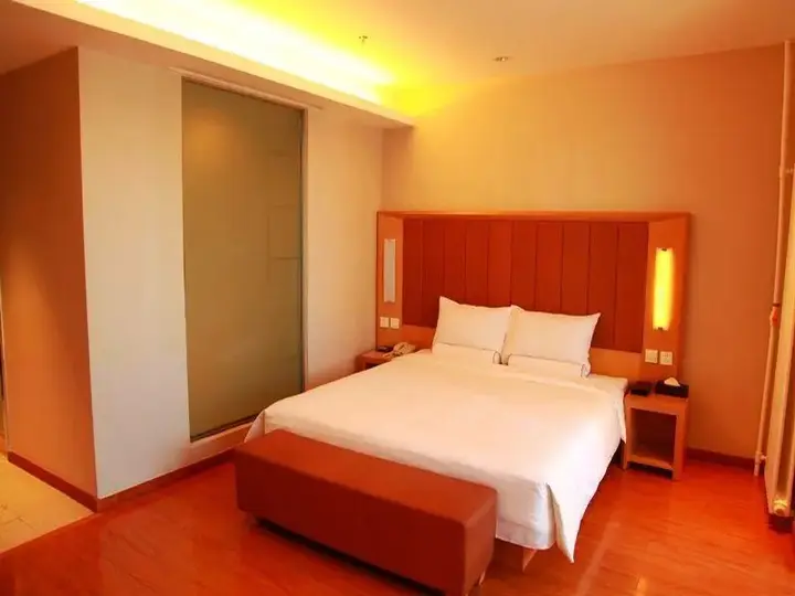 Харбин: JI Hotel (Harbin Zhongyang Street People Square)