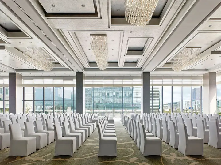 Нинбо: Langham Place Ningbo