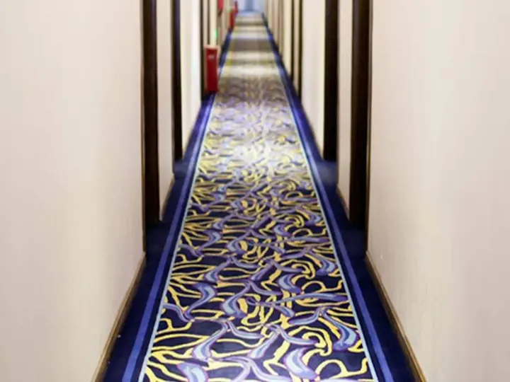 Пекин: Nostalgia Hotel(Beijing YongheLama & Nanluoguxiang)
