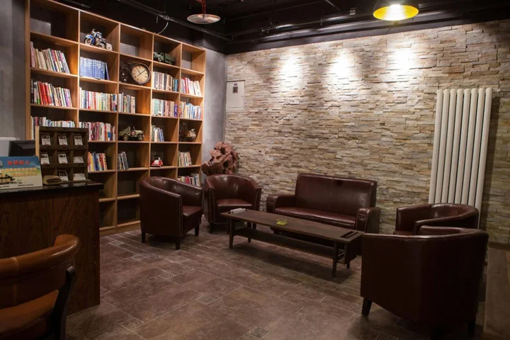 Пекин: Nostalgia Hotel（Beijing YongheLama & Nanluoguxiang）