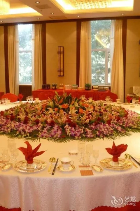Харбин: Daqing Hotel
