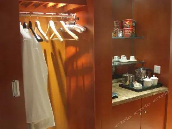 Таншань: Tangshan Aishite Suite Hotel