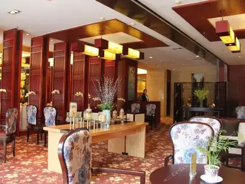 Таншань: Tangshan Aishite Suite Hotel