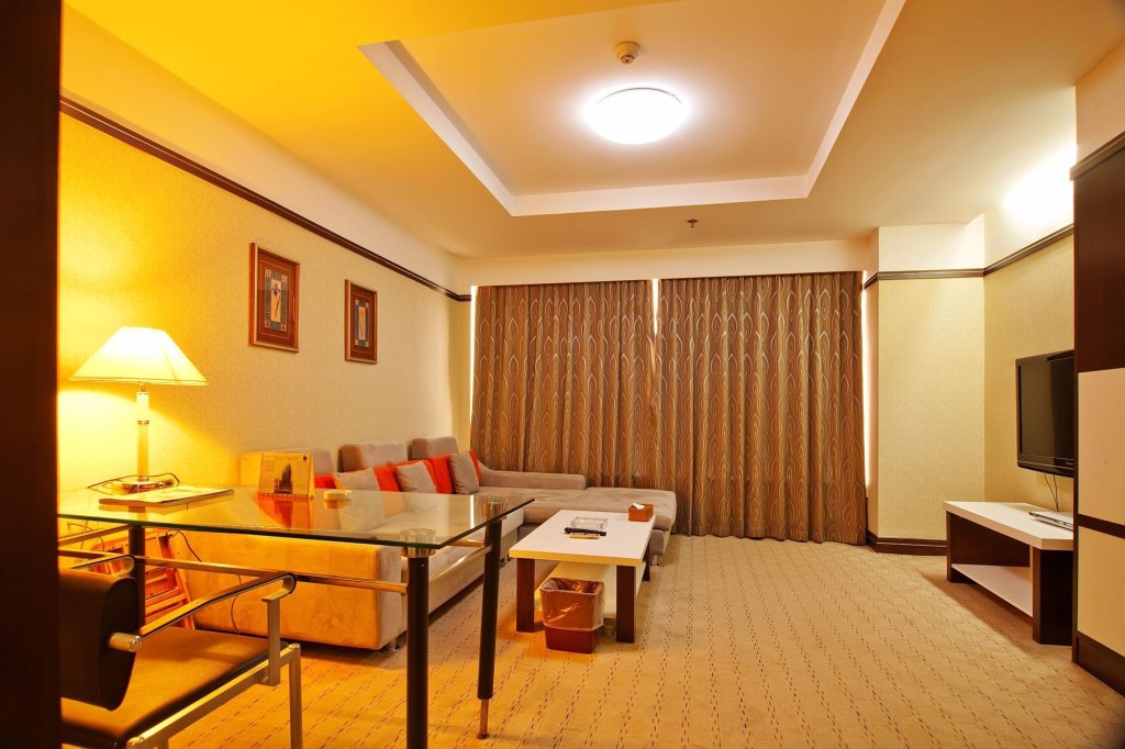 Яньтай: Yantai Asia Hotel