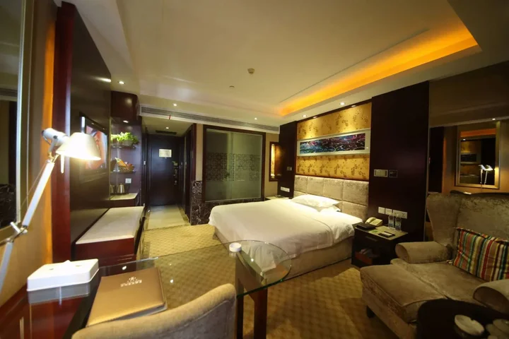 Яньтай: Yantai Asia Hotel