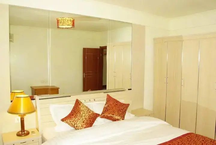 Уху: Wuhu Shangri-La Apartment
