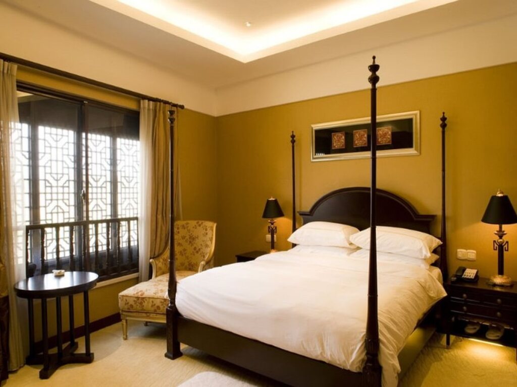 Цзясинь: Wuzhen Clubhouse
