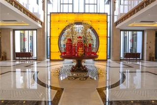 Цзясинь: Waterside Resort