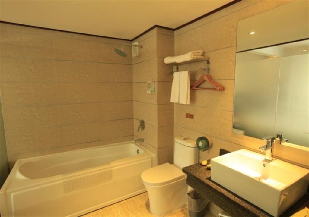 Яншо: Yangshuo Hua Xiang Man Ting West Street Hotel