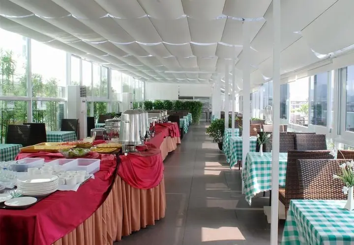 Гуйлинь: Guilin Jingxiang Hotel