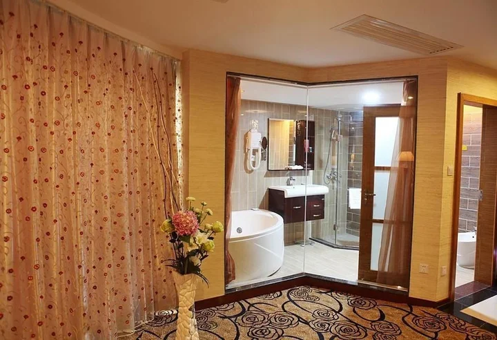 Гуйлинь: Guilin Jingxiang Hotel