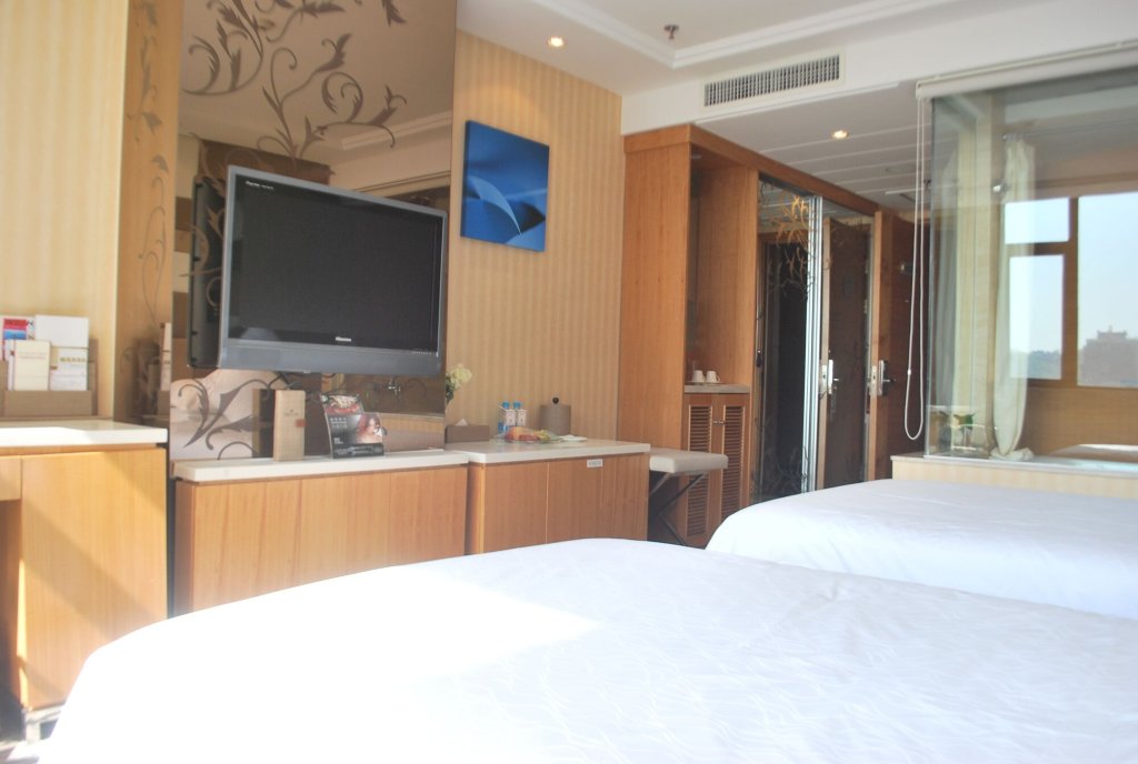 Вэйхай: The Brigh Radiance Hotel Weihai