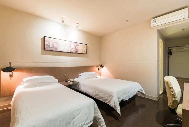 Шанхай: Jin Jiang East Asia Hotel